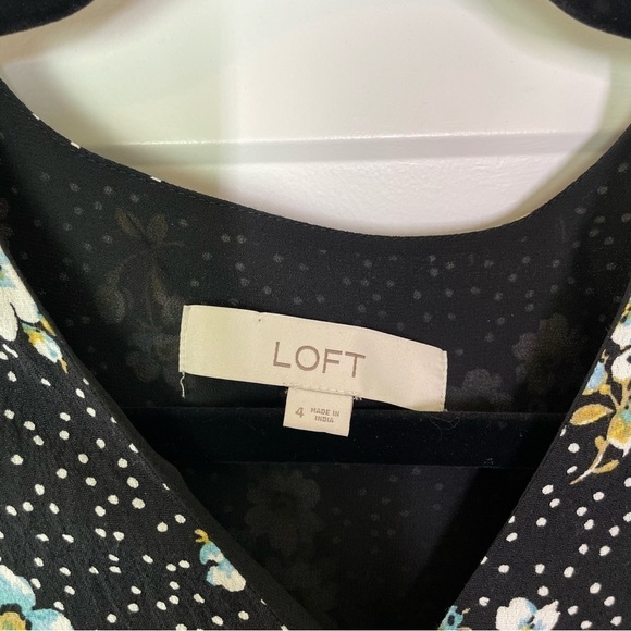 Loft Women’s Floral Polka Dot Wrap Romper Dress Size 4 Flutter Ruffle Boho - Picture 5 of 11